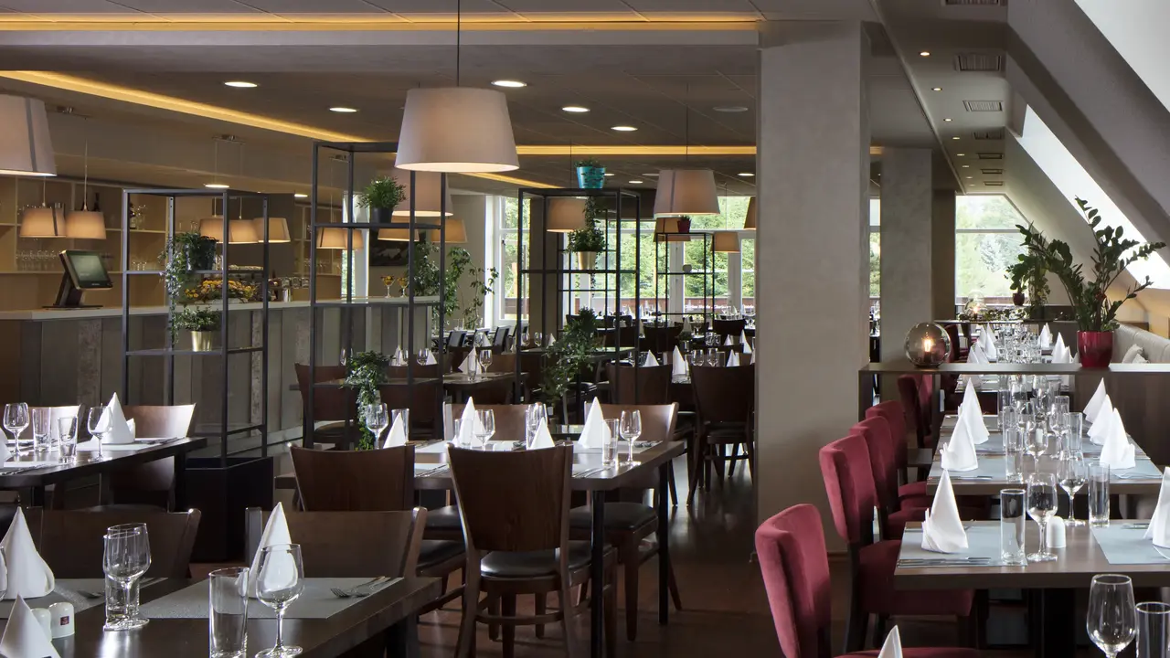 Pinia Hotel & Resort