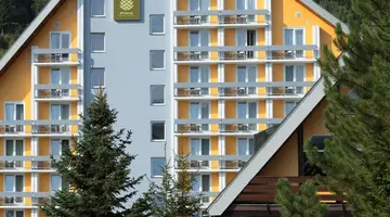 Pinia Hotel & Resort