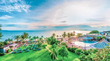 Pinnacle Grand Jomtien Resort & Beach Club