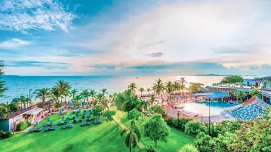 Pinnacle Grand Jomtien Resort & Beach Club