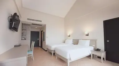 PINNACLE GRAND JOMTIEN RESORT