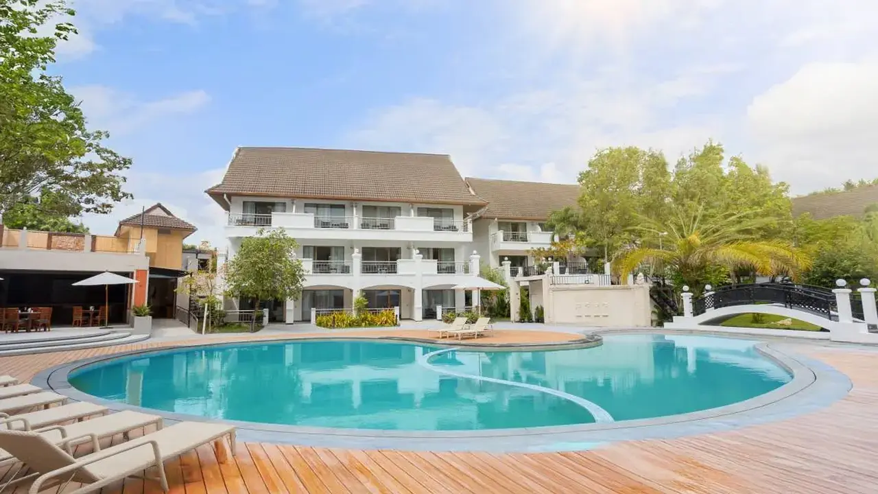 PINNACLE GRAND NA JOMTIEN RESORT & BEACH CLUB (ex. PINNACLE GRAND JOMTIEN RESORT)