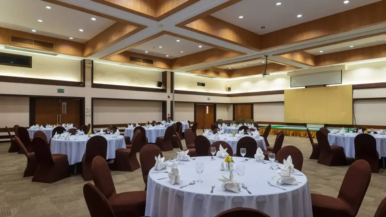 PINNACLE GRAND NA JOMTIEN RESORT & BEACH CLUB (ex. PINNACLE GRAND JOMTIEN RESORT)