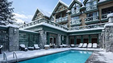 Pinnacle Hotel Whistler