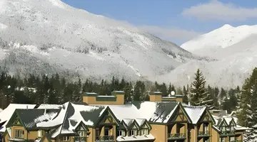 Pinnacle Hotel Whistler