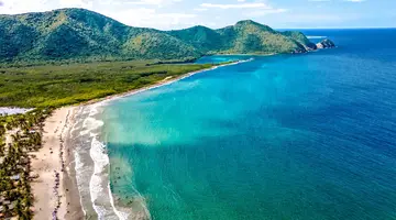 Piraci, rajskie plaże i kolonialne miasta