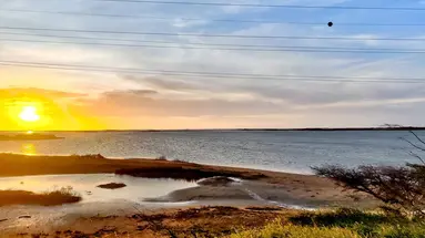 Piraci, rajskie plaże i kolonialne miasta