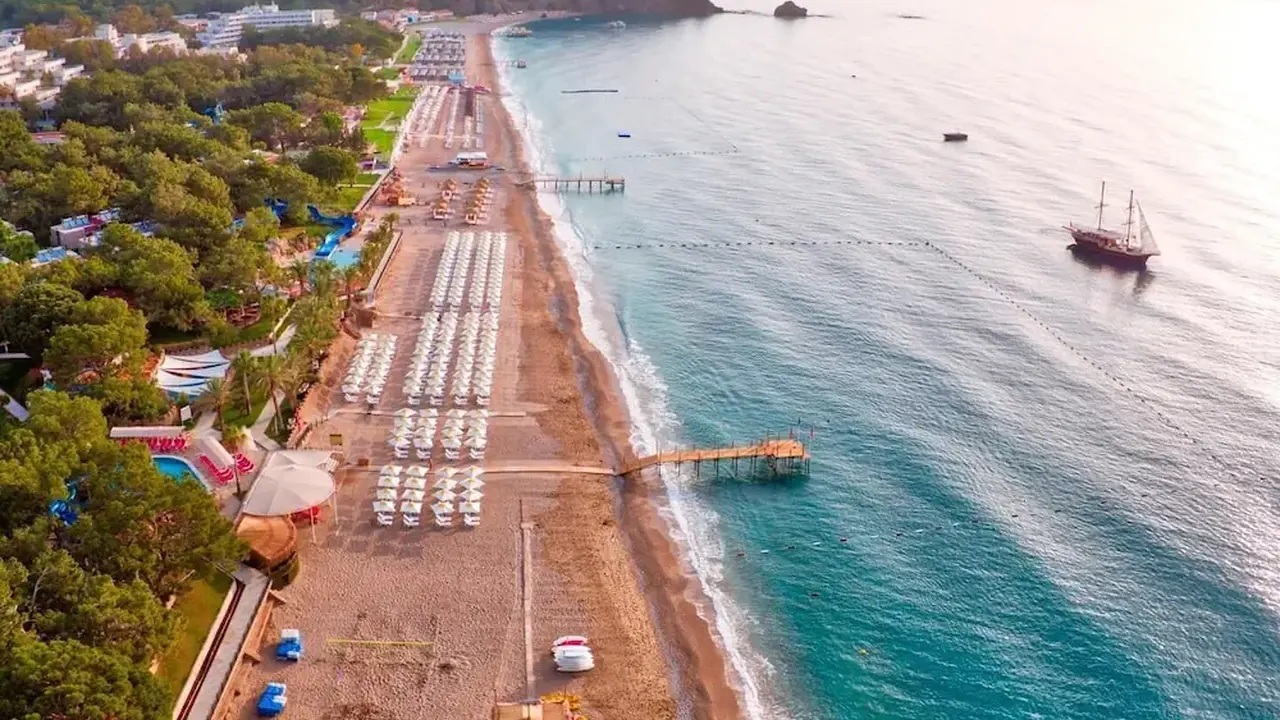 Pirates Beach Club - All Inclusive