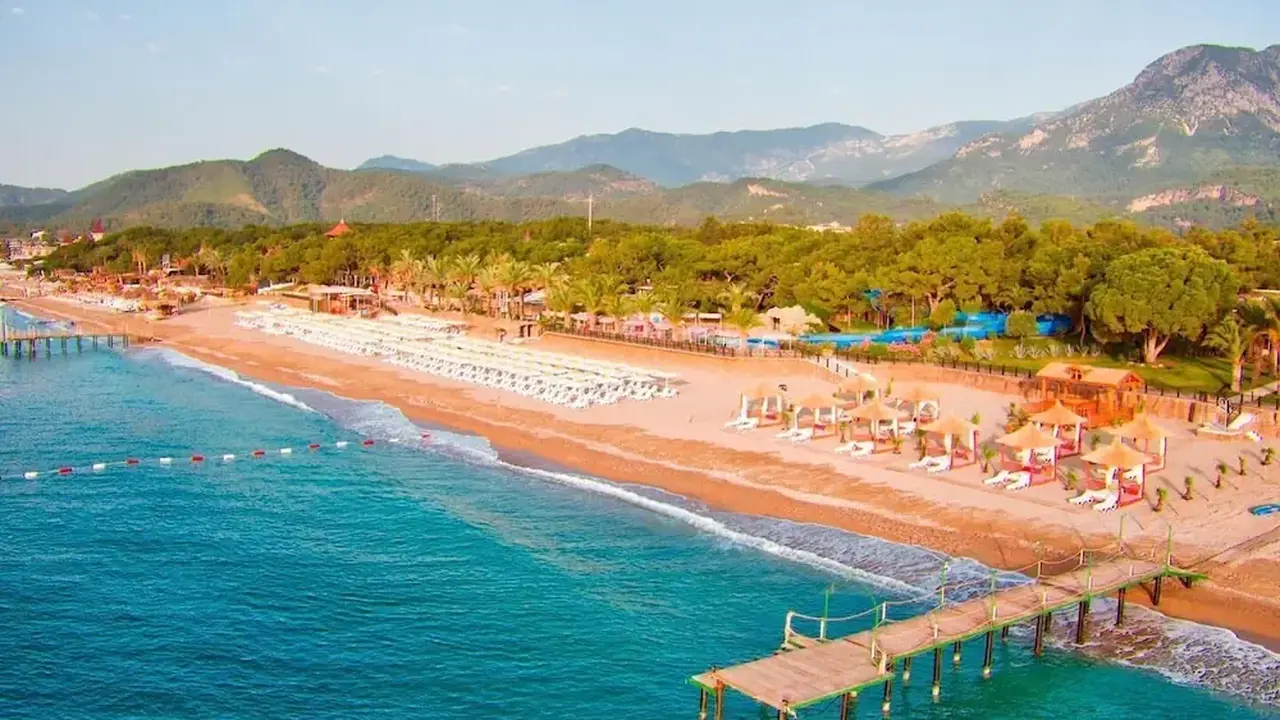 Pirates Beach Club - All Inclusive