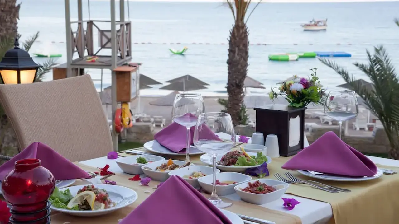 Pirates Beach Club - All Inclusive