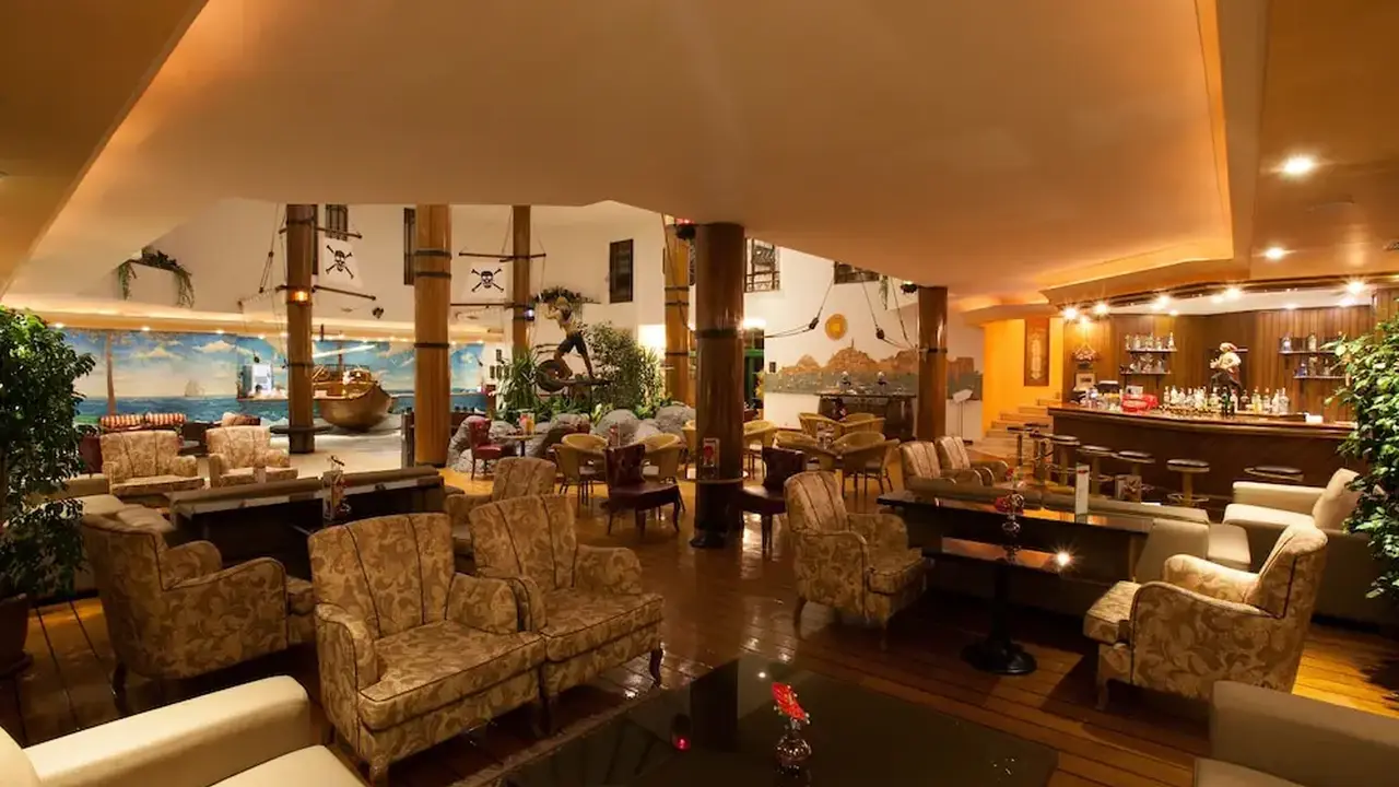 Pirates Beach Club - All Inclusive