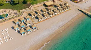 PIRATES BEACH CLUB