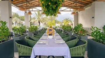 PIRATES BEACH CLUB
