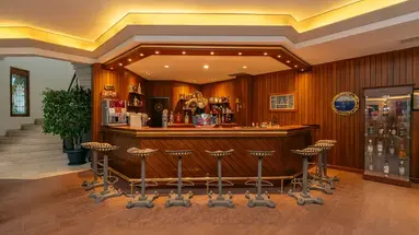 PIRATES BEACH CLUB