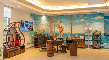 PIRATES BEACH CLUB