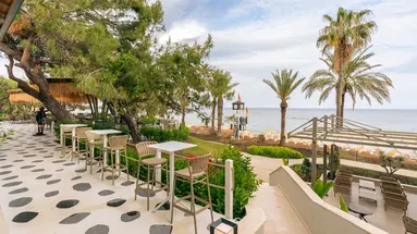 PIRATES BEACH CLUB