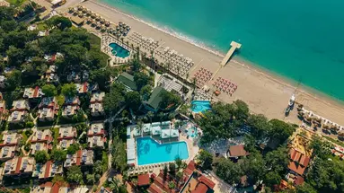 PIRATES BEACH CLUB