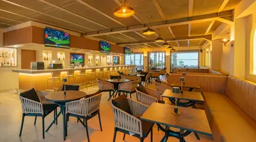 PIRATES BEACH CLUB