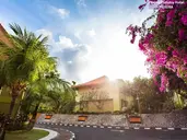 Plagoo Holiday Hotel