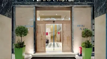 Plaka Hotel