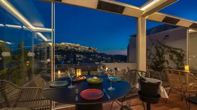 Plaka Hotel