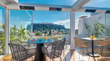 Plaka Hotel