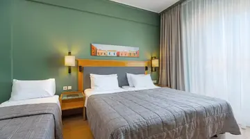 Plaka Hotel