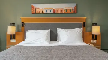 Plaka Hotel