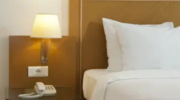 Plaka Hotel