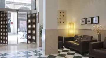 Plaka Hotel