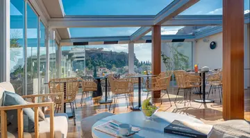 Plaka Hotel