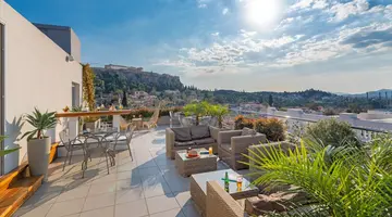 Plaka Hotel