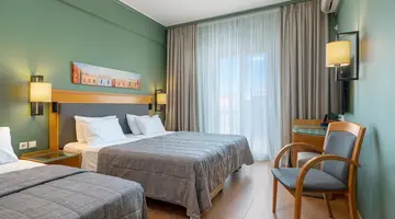 Plaka Hotel