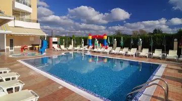 PLAMENA PALACE