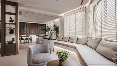 Planos Deluxe  Hotel