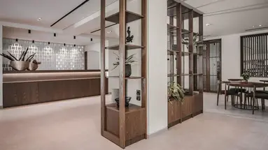 Planos Deluxe  Hotel