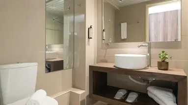 Planos Deluxe  Hotel