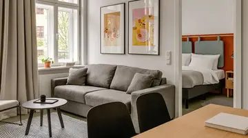 Plantonia Aparthotel