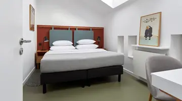 Plantonia Aparthotel