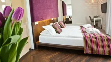 Platinum Residence Boutique Hotel