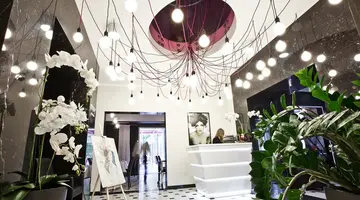 Platinum Residence Boutique Hotel