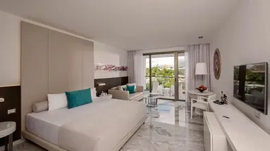 Platinum Yucatan Princess