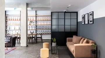 Play Theatrou a member of Brown Hotels