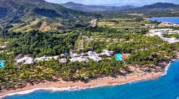 Playa Bachata Resort