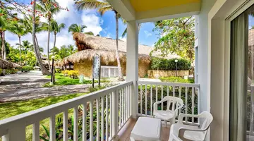 Playa Bachata Resort