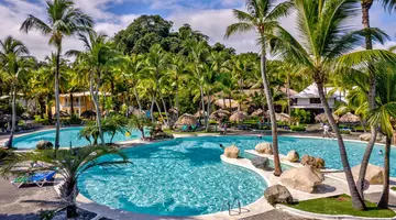 Playa Bachata Resort
