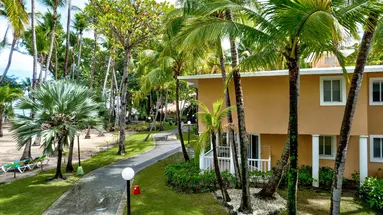 Playa Bachata Resort
