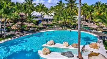 Playa Bachata Resort