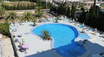 Playa Blanca Hotel