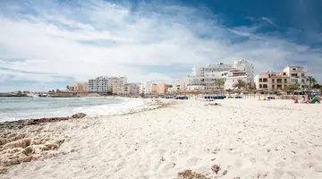 Playa Blanca Hotel